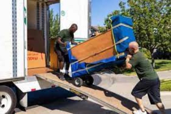 نقل اثاث دبي